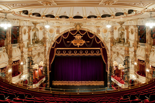 5 reasons why the English National Opera is the perfect sober girl activity