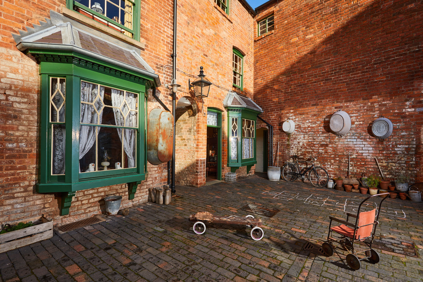 Birmingham: Stories & stitching with National Trust | 13th August