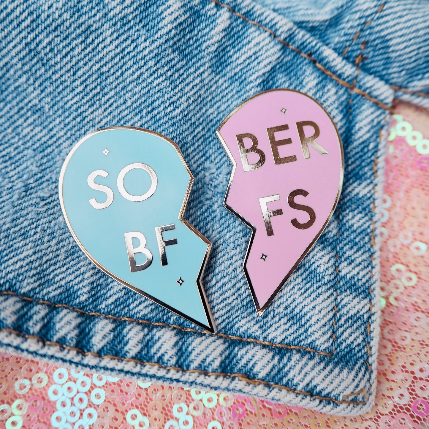 Sober BFF 2-part pin badge