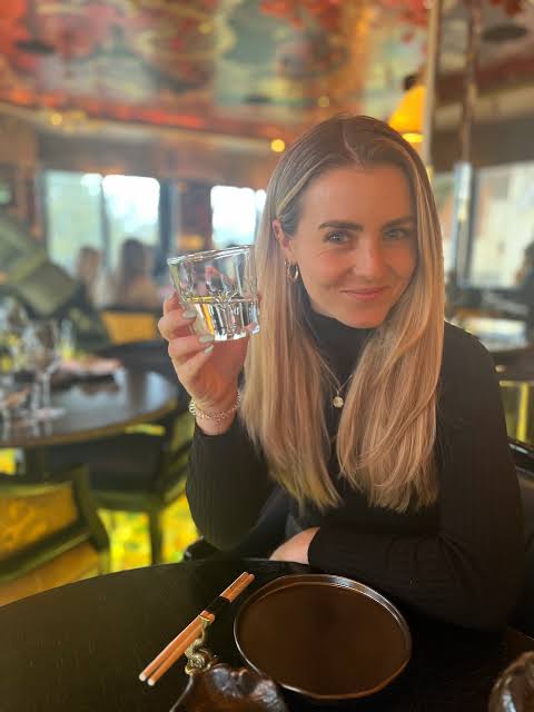 Navigating your twenties sober with Issy Hawkins